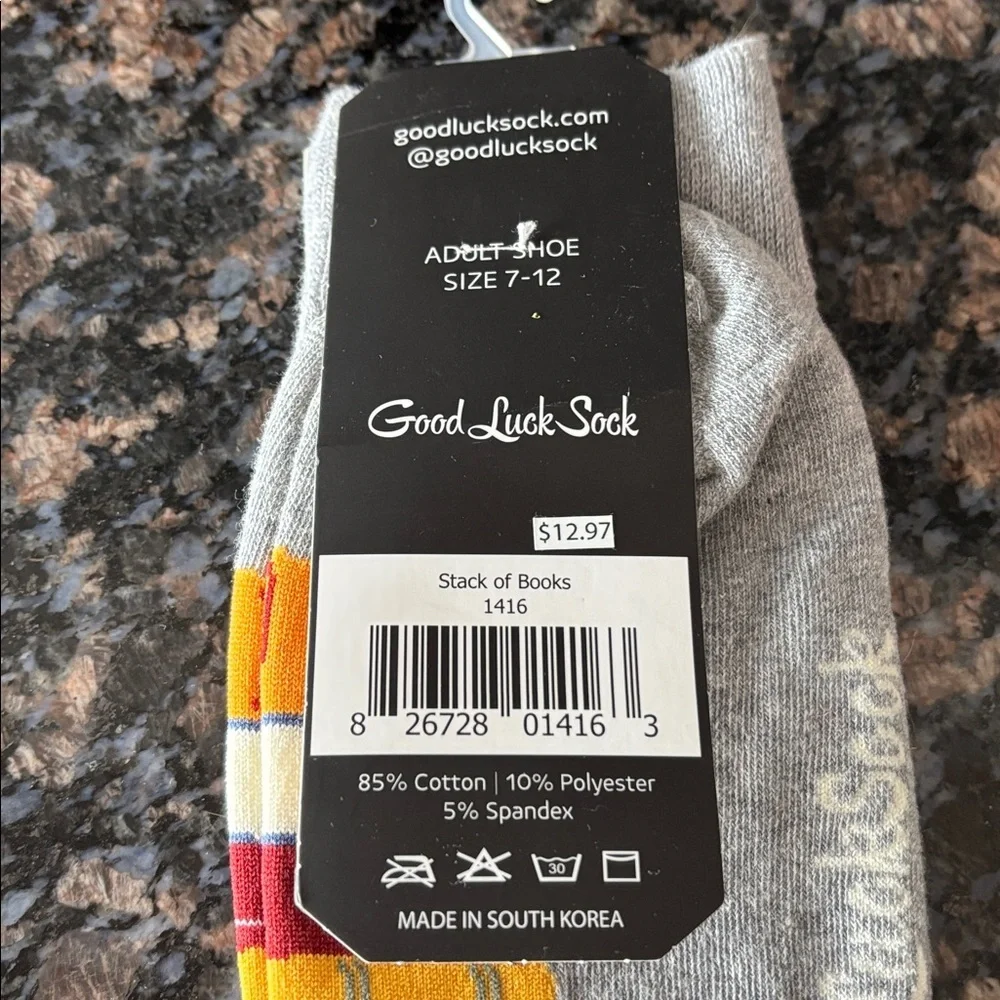 Fun & Good Luck Socks Men’s Cotton Blend Gray Books Geometric Pattern NWT 10-13 - Picture 4 of 8